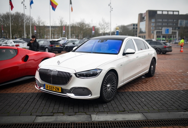 Mercedes-Maybach S 680 X223