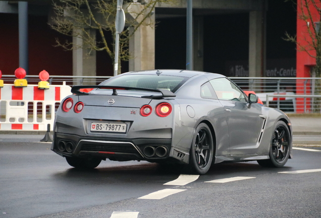 Nissan GT-R 2017