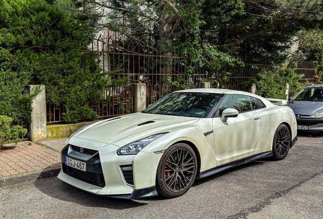 Nissan GT-R 2017