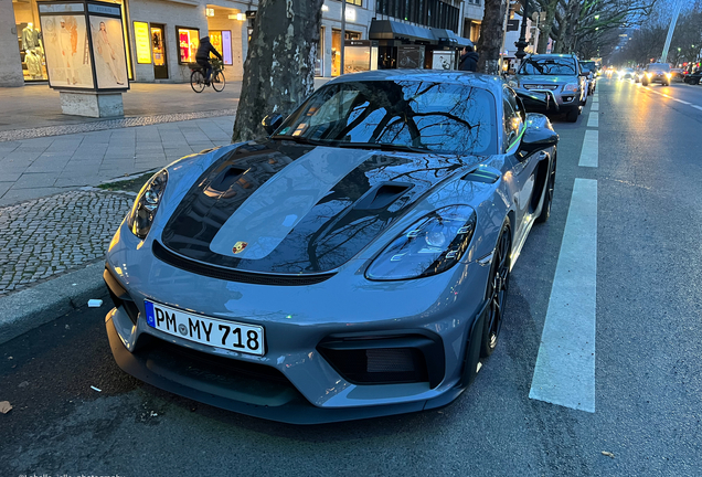 Porsche 718 Cayman GT4 RS Weissach Package