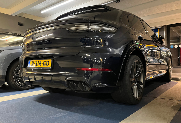 Porsche Cayenne Coupé Turbo S E-Hybrid