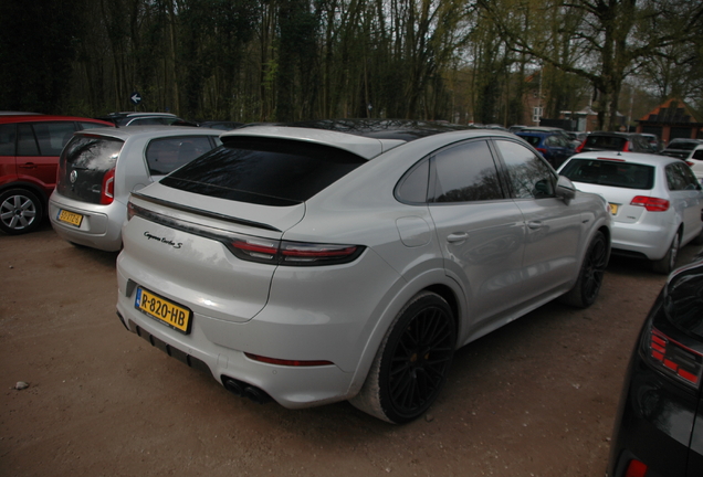 Porsche Cayenne Coupé Turbo S E-Hybrid