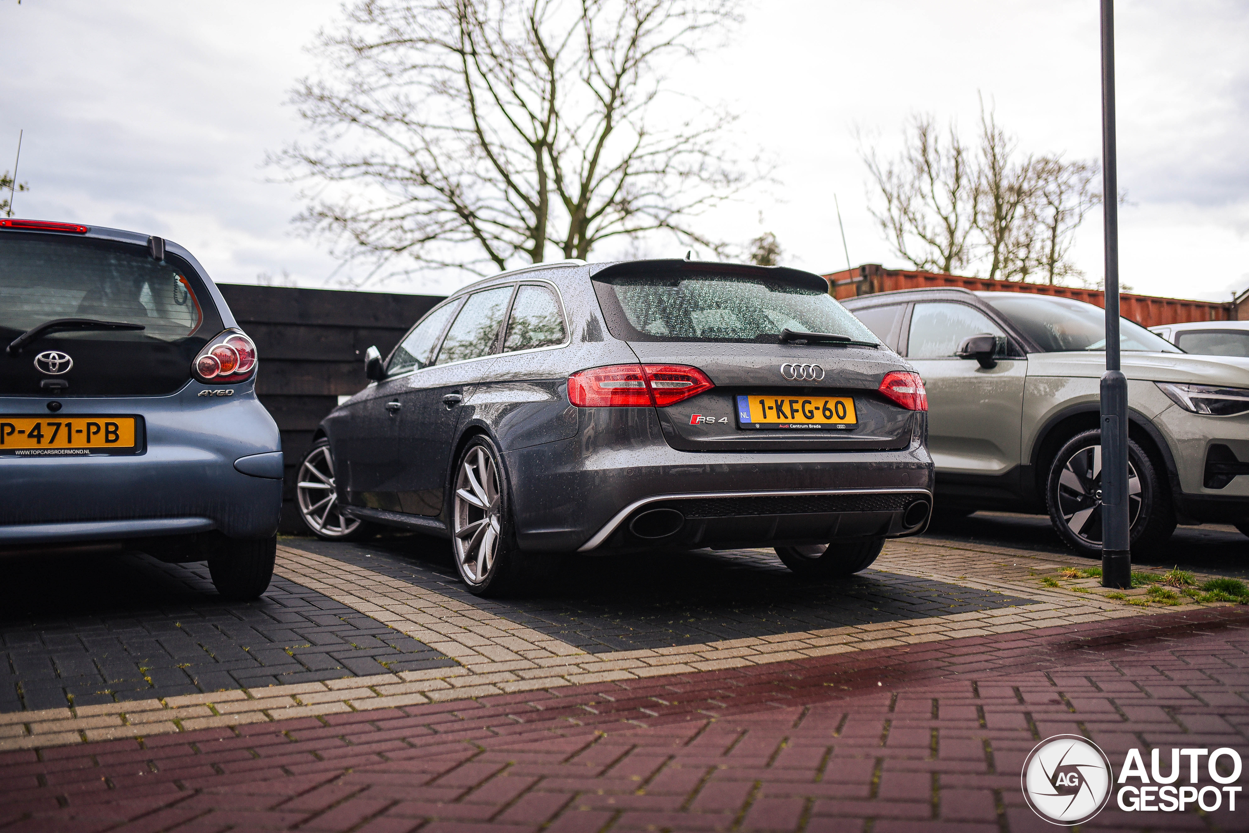 Audi RS4 Avant B8