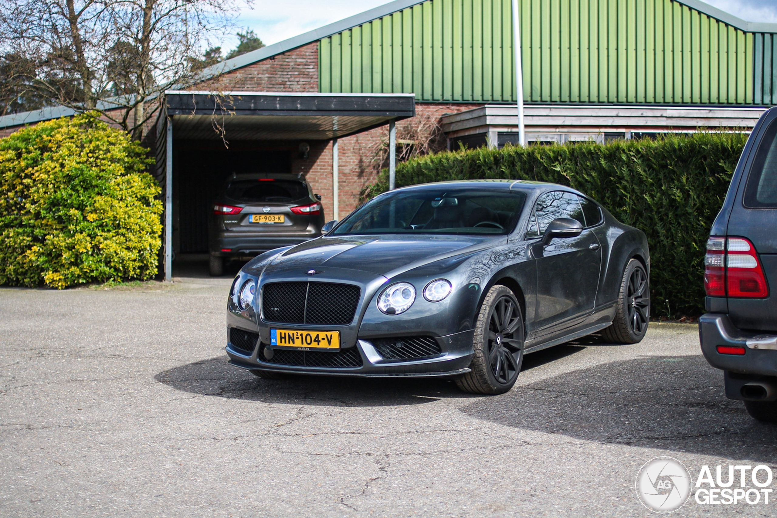 Bentley Continental GT V8