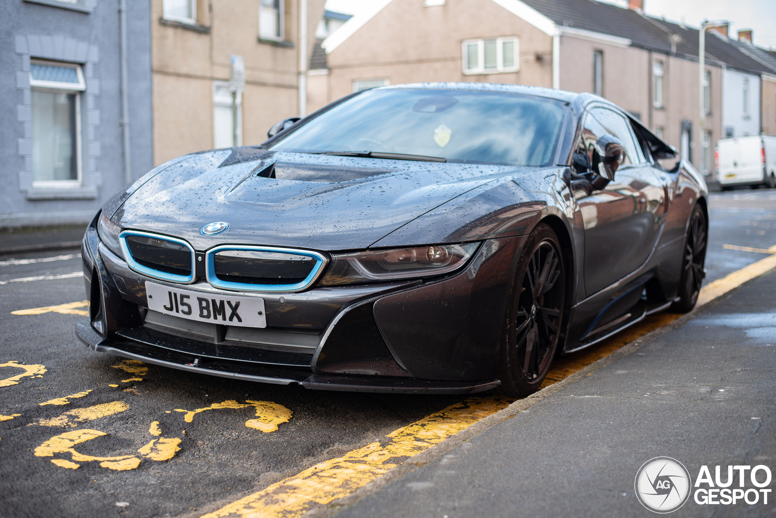 BMW i8