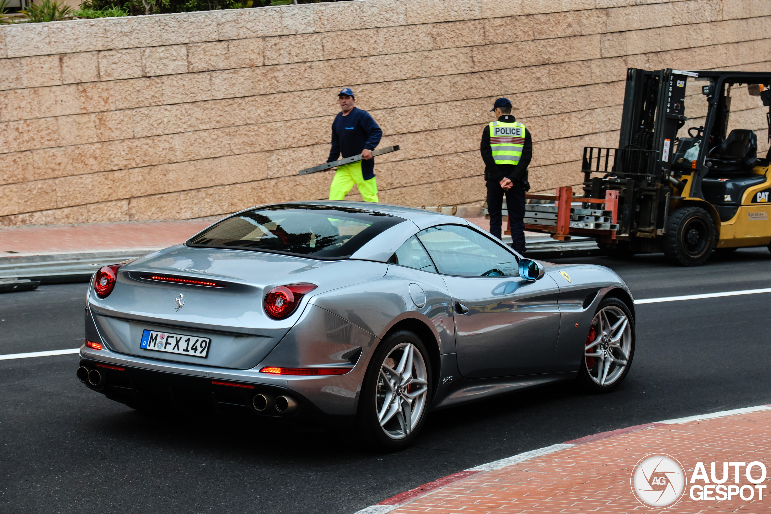 Ferrari California T