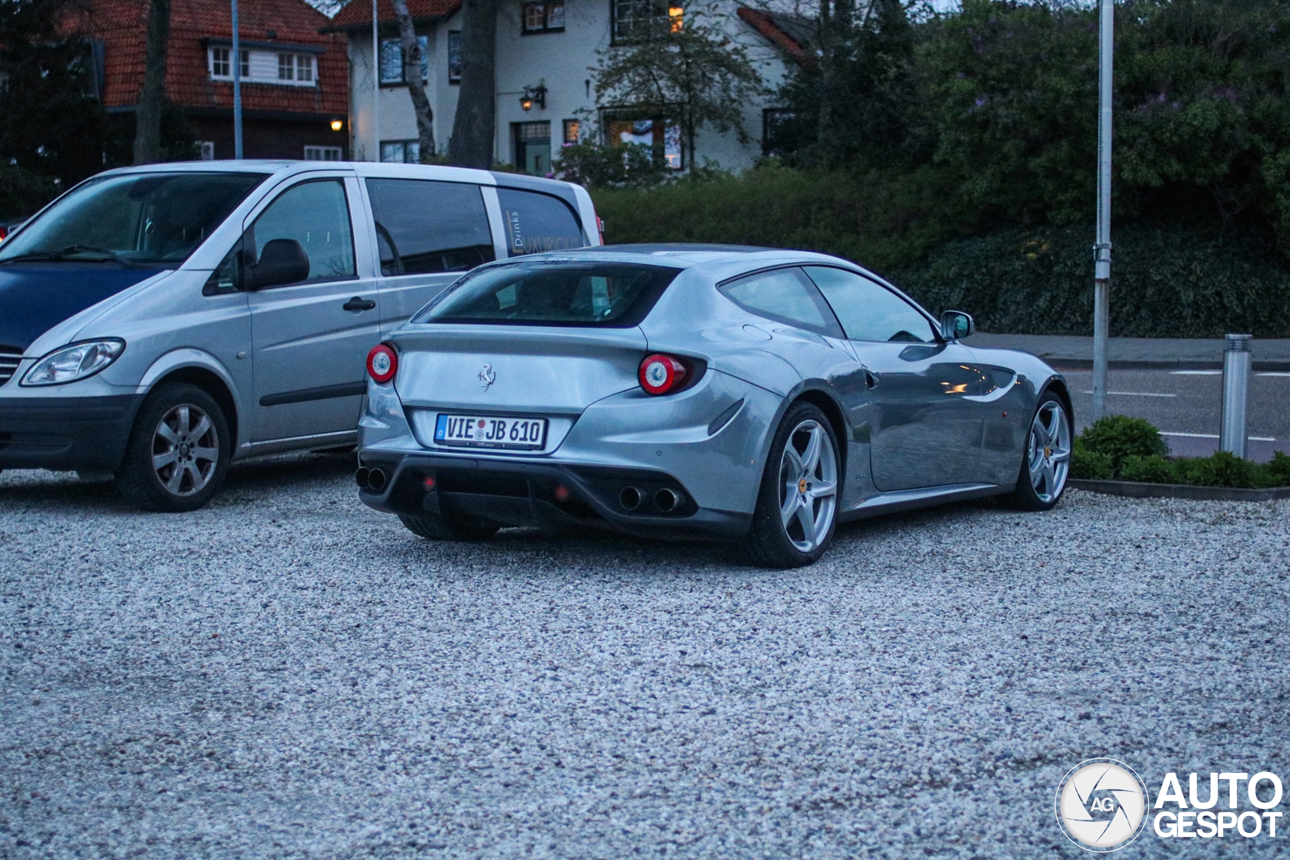 Ferrari FF