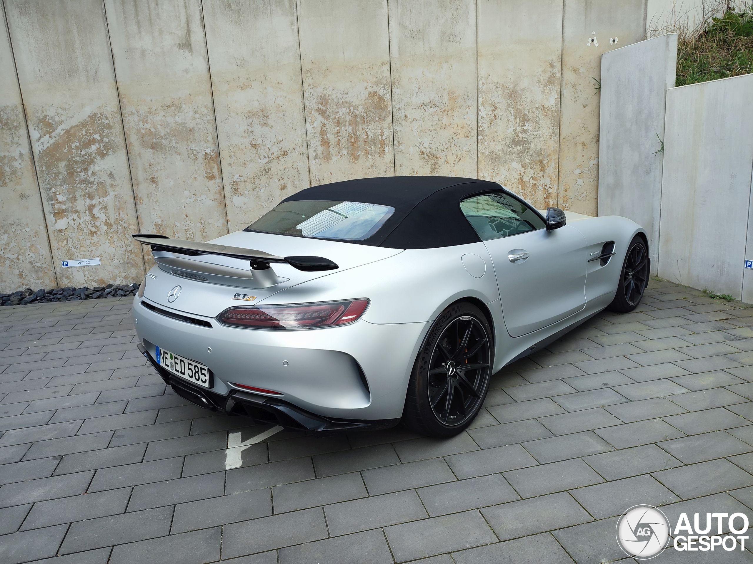 Mercedes-AMG GT R Roadster R190