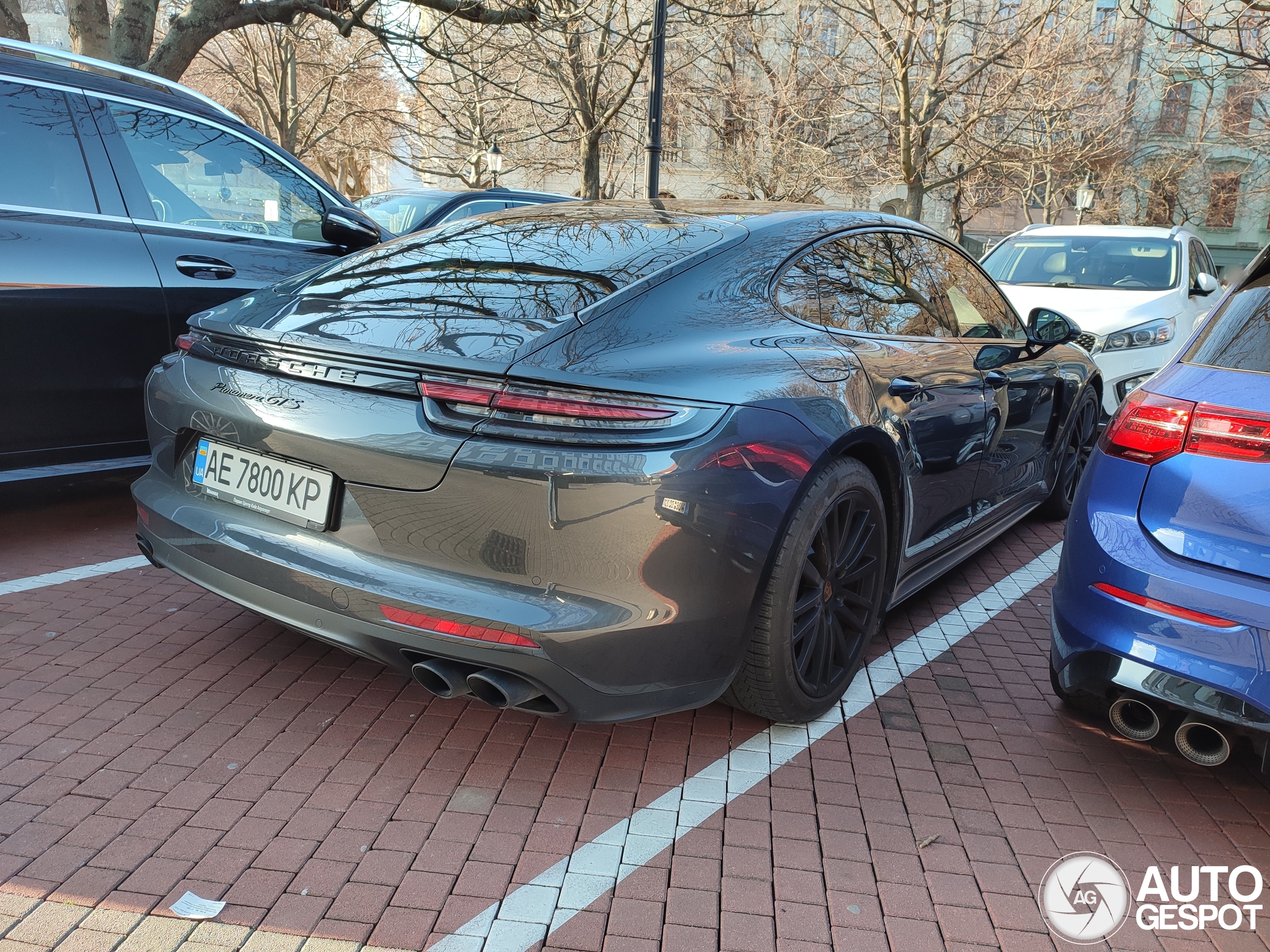 Porsche 971 Panamera GTS MkI