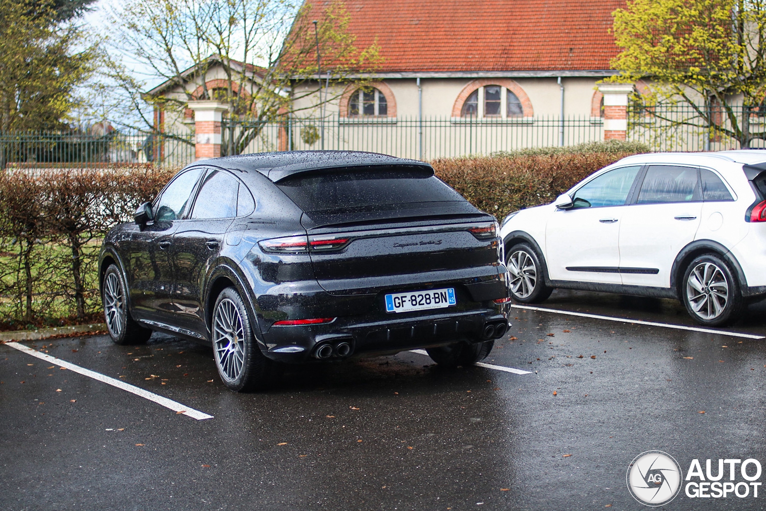 Porsche Cayenne Coupé Turbo S E-Hybrid