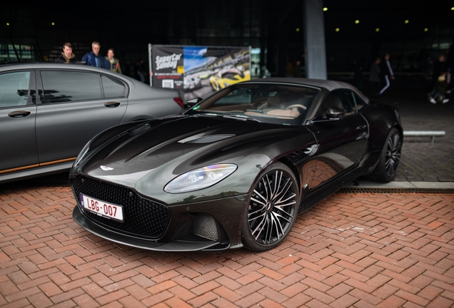 Aston Martin DBS Superleggera Volante