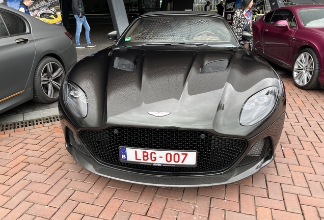 Aston Martin DBS Superleggera Volante