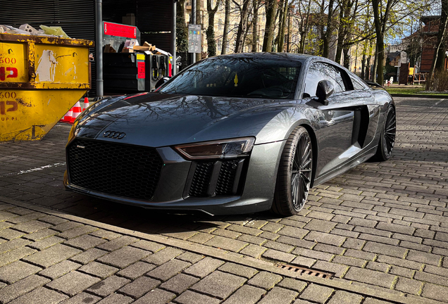 Audi R8 V10 Plus 2015