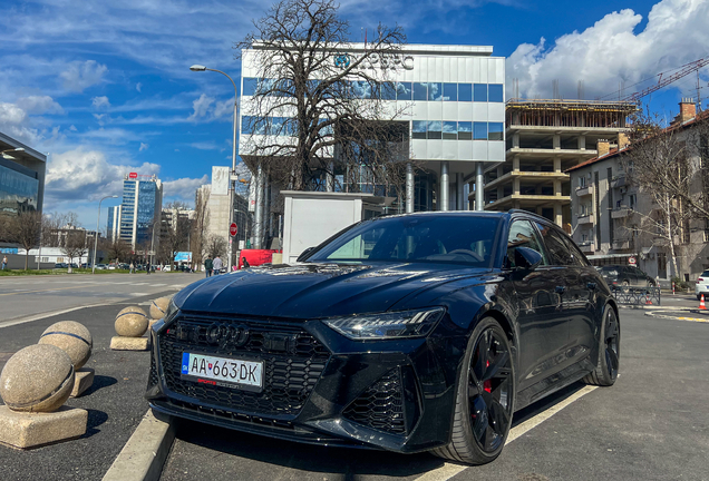 Audi RS6 Avant C8