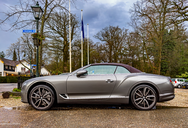 Bentley Continental GTC V8 2020