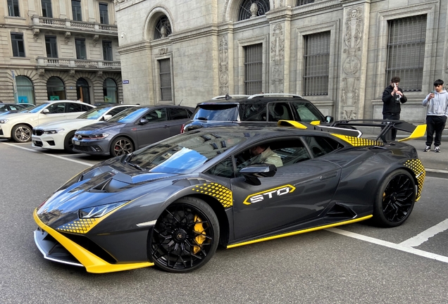 Lamborghini Huracán LP640-2 STO