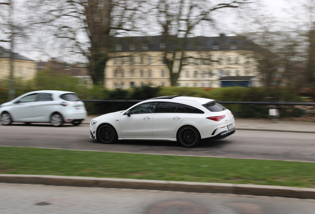 Mercedes-AMG CLA 45 S Shooting Brake X118