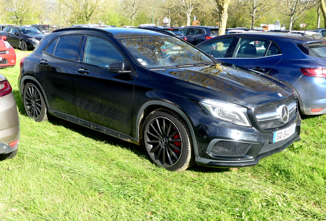 Mercedes-AMG GLA 45 X156