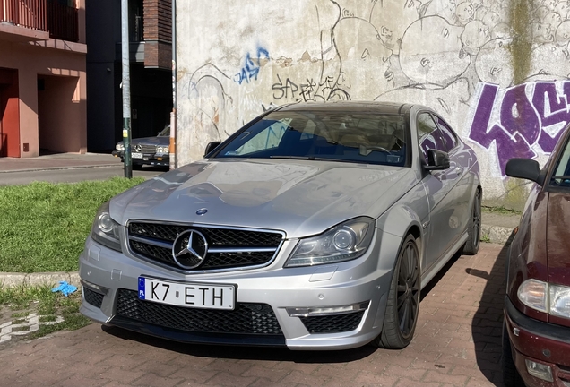 Mercedes-Benz C 63 AMG Coupé