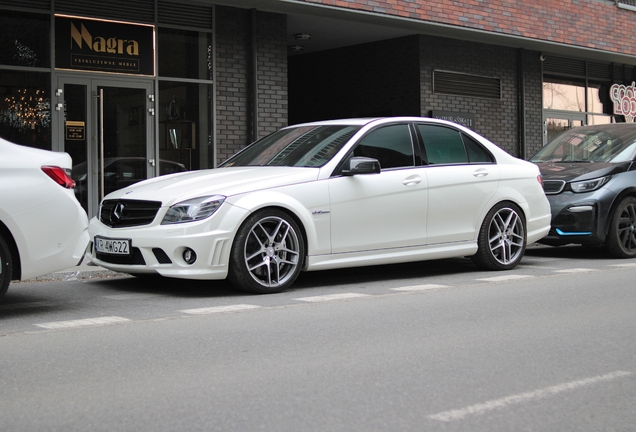 Mercedes-Benz C 63 AMG W204