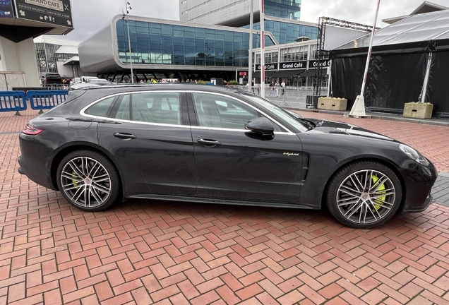 Porsche 971 Panamera Turbo S E-Hybrid Sport Turismo