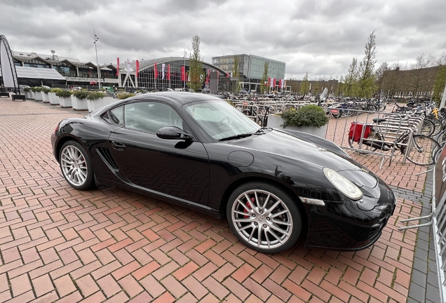 Porsche 987 Cayman S