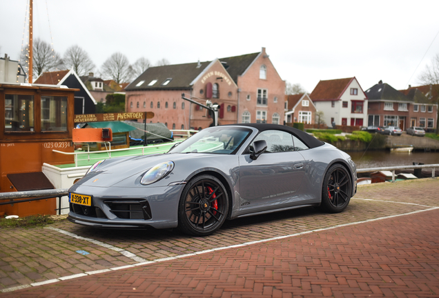 Porsche 992 Carrera GTS Cabriolet