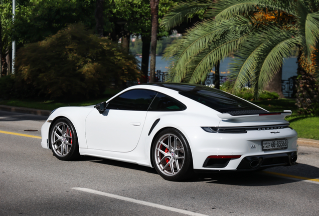 Porsche 992 Turbo