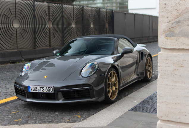 Porsche 992 Turbo S Cabriolet