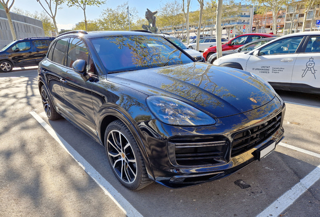 Porsche Cayenne Turbo S E-Hybrid