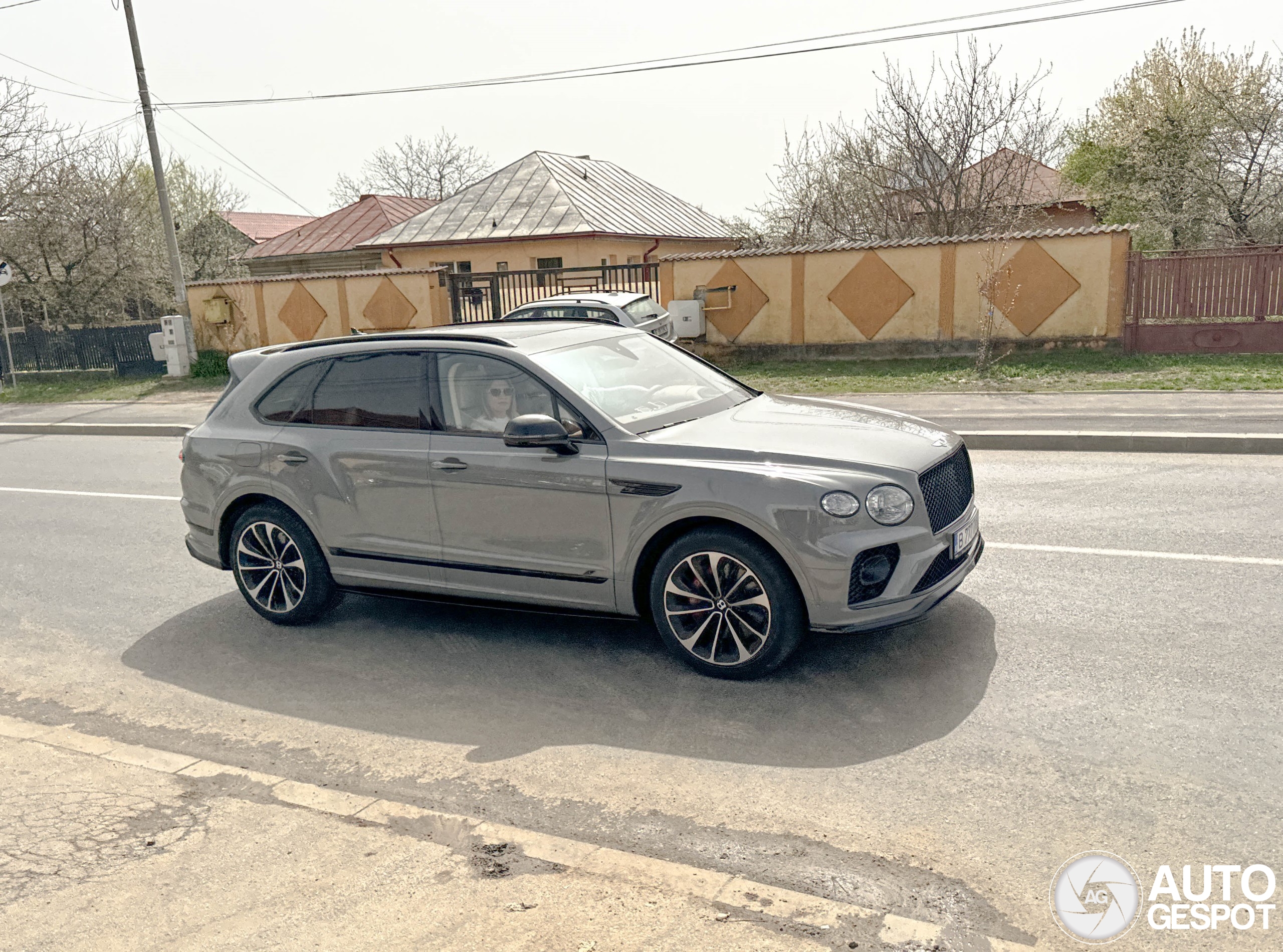 Bentley Bentayga V8 S 2022