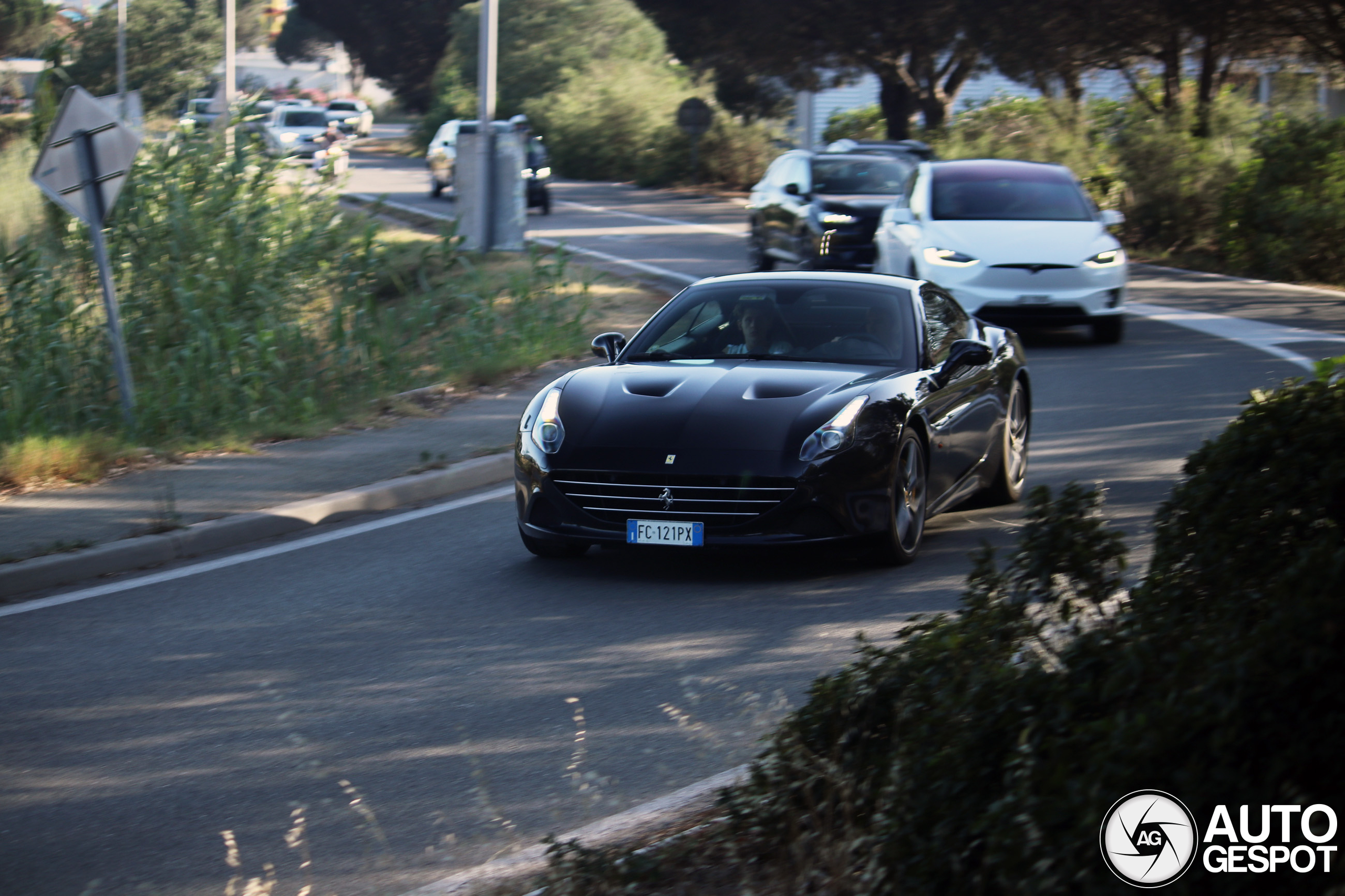 Ferrari California T