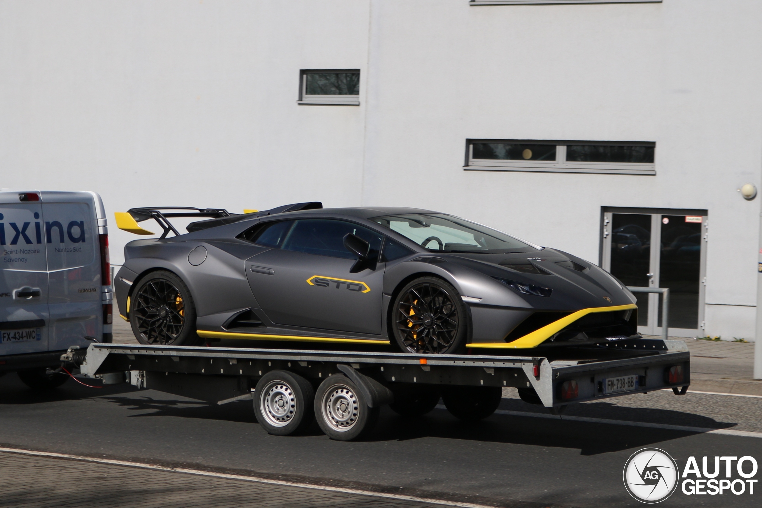 Lamborghini Huracán LP640-2 STO