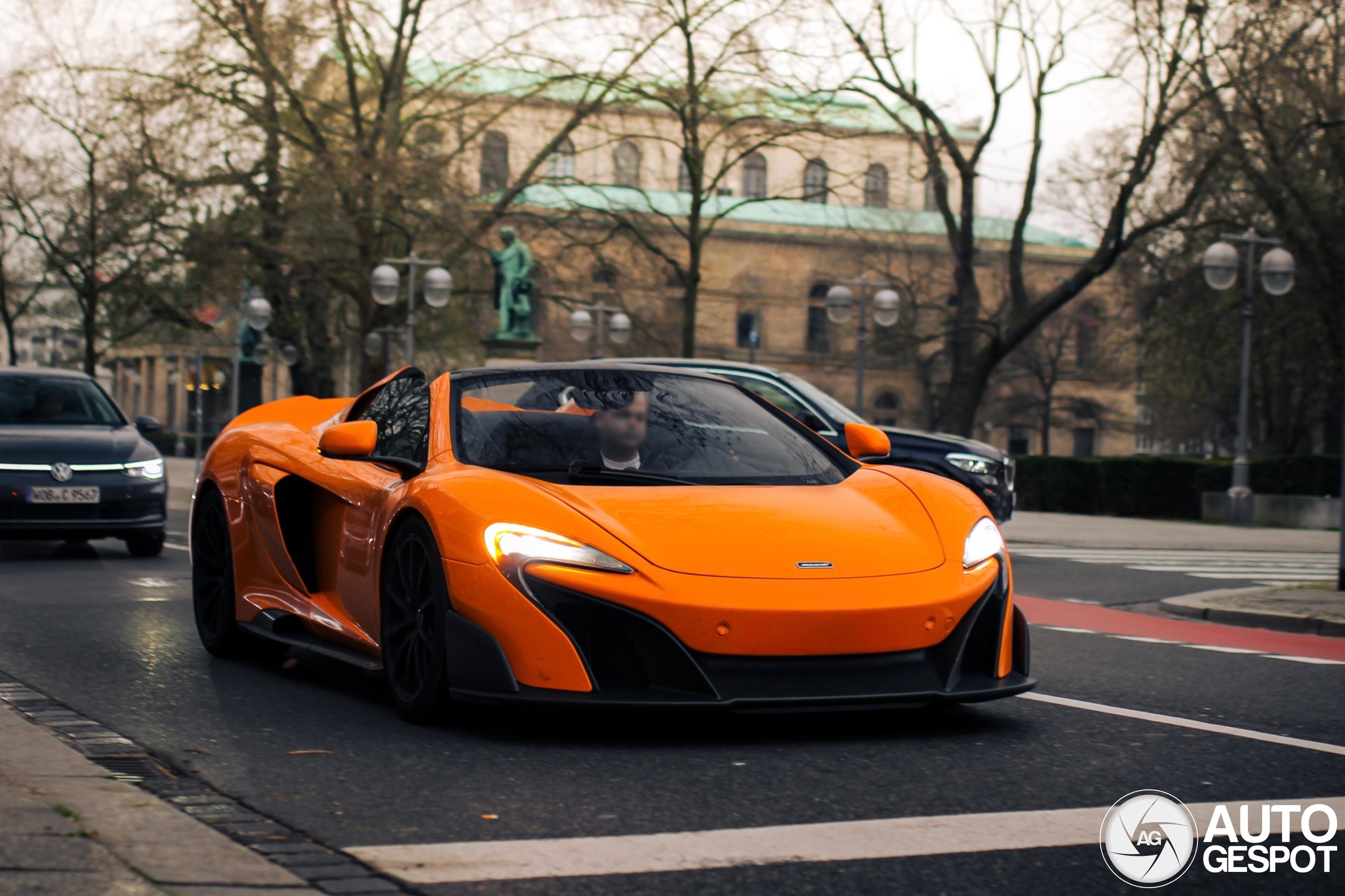 McLaren 675LT Spider