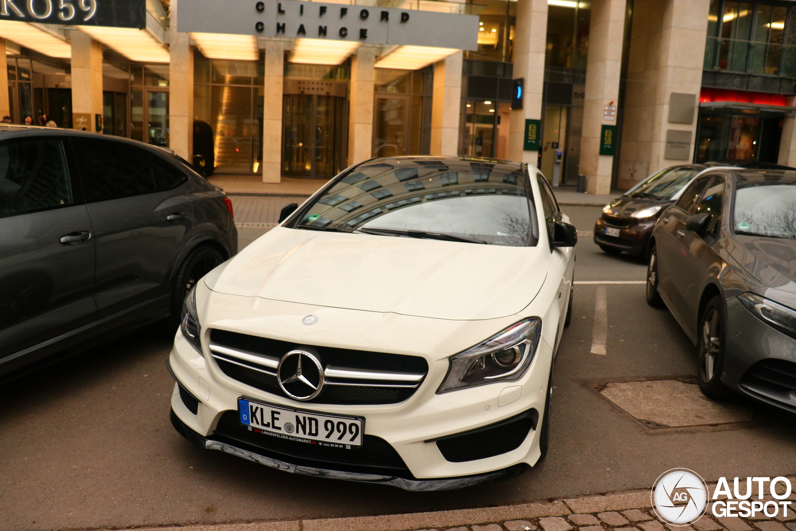 Mercedes-AMG CLA 45 C117