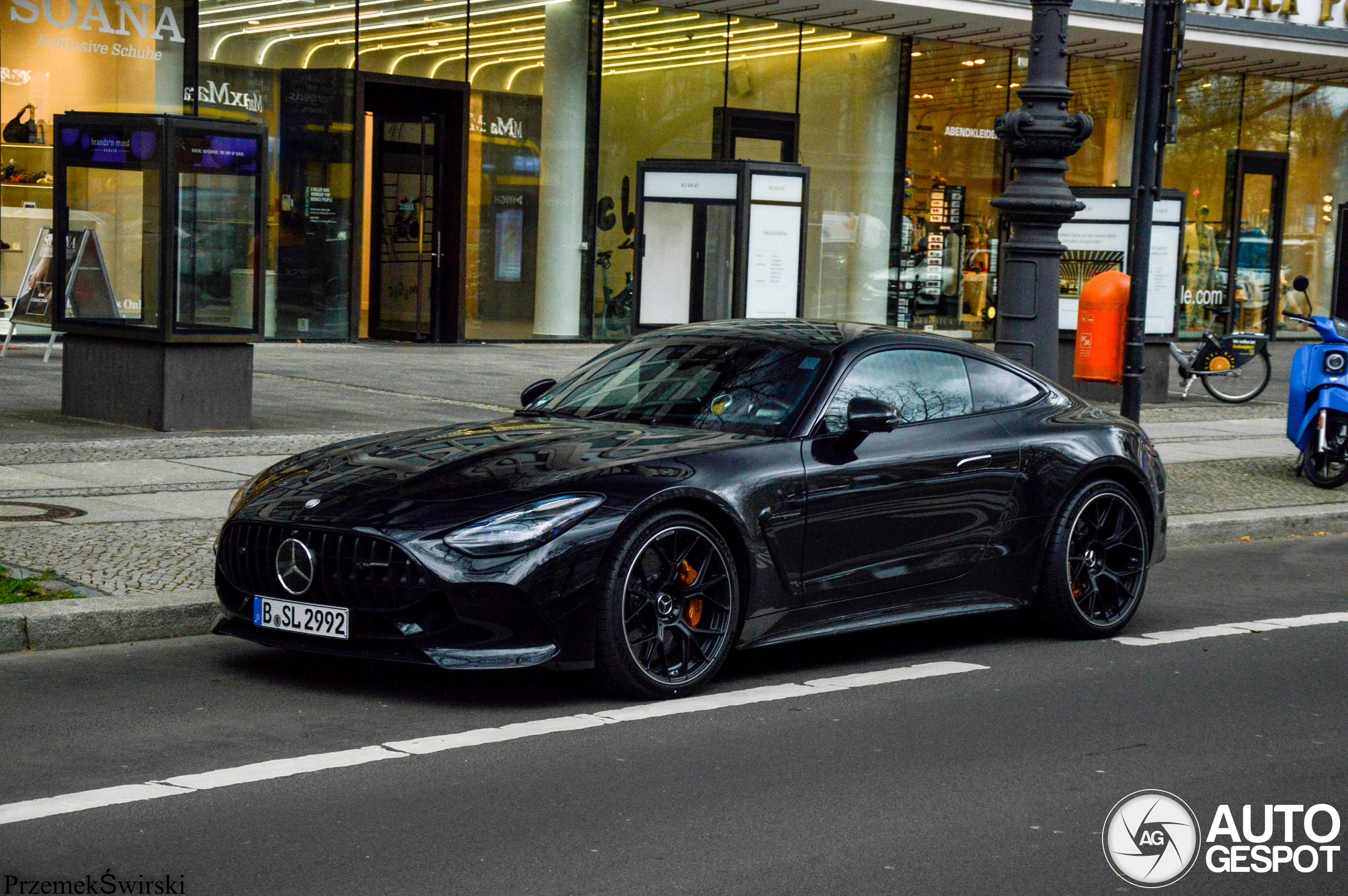 Mercedes-AMG GT 63 C192