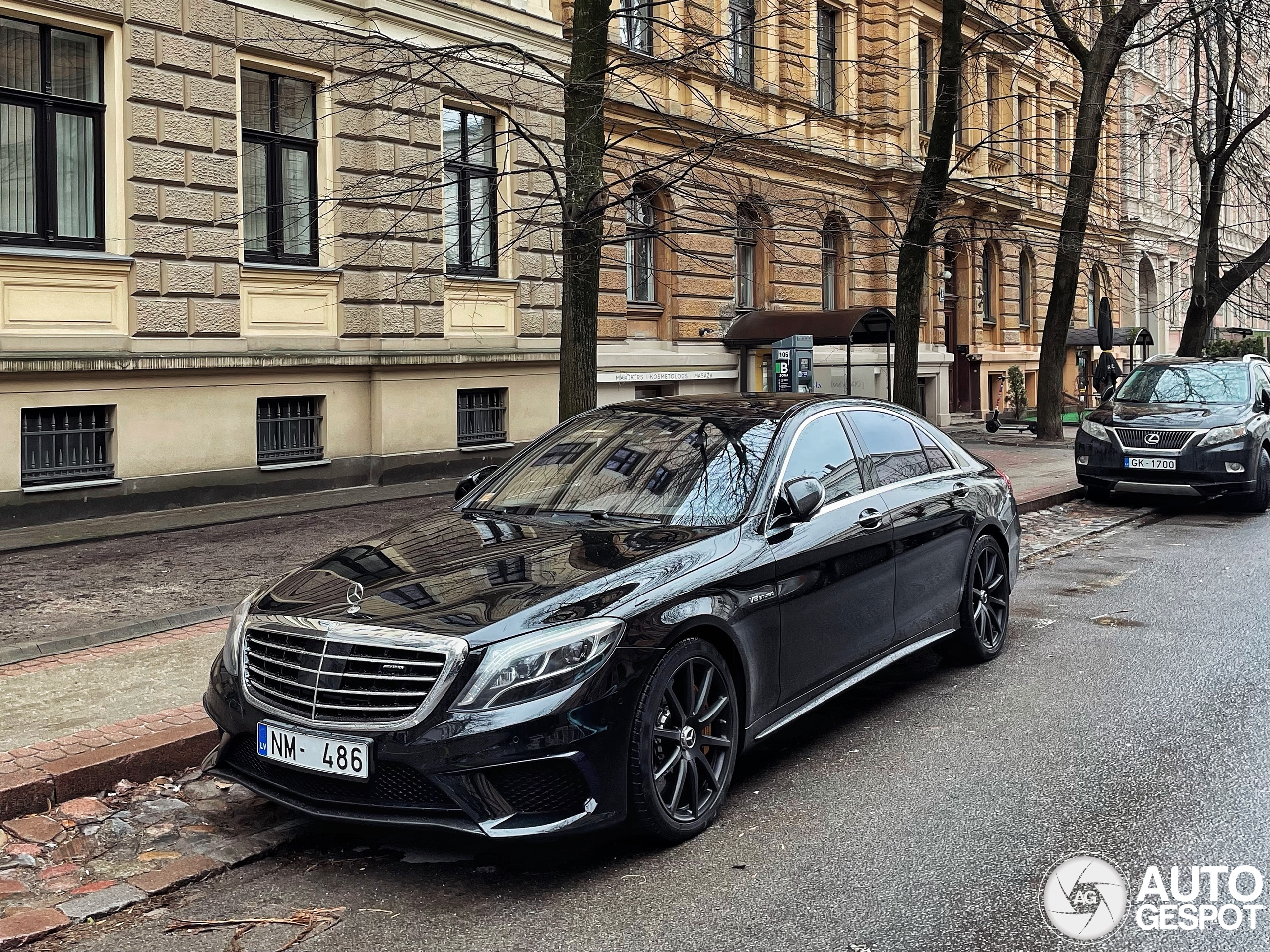 Mercedes-Benz S 63 AMG V222