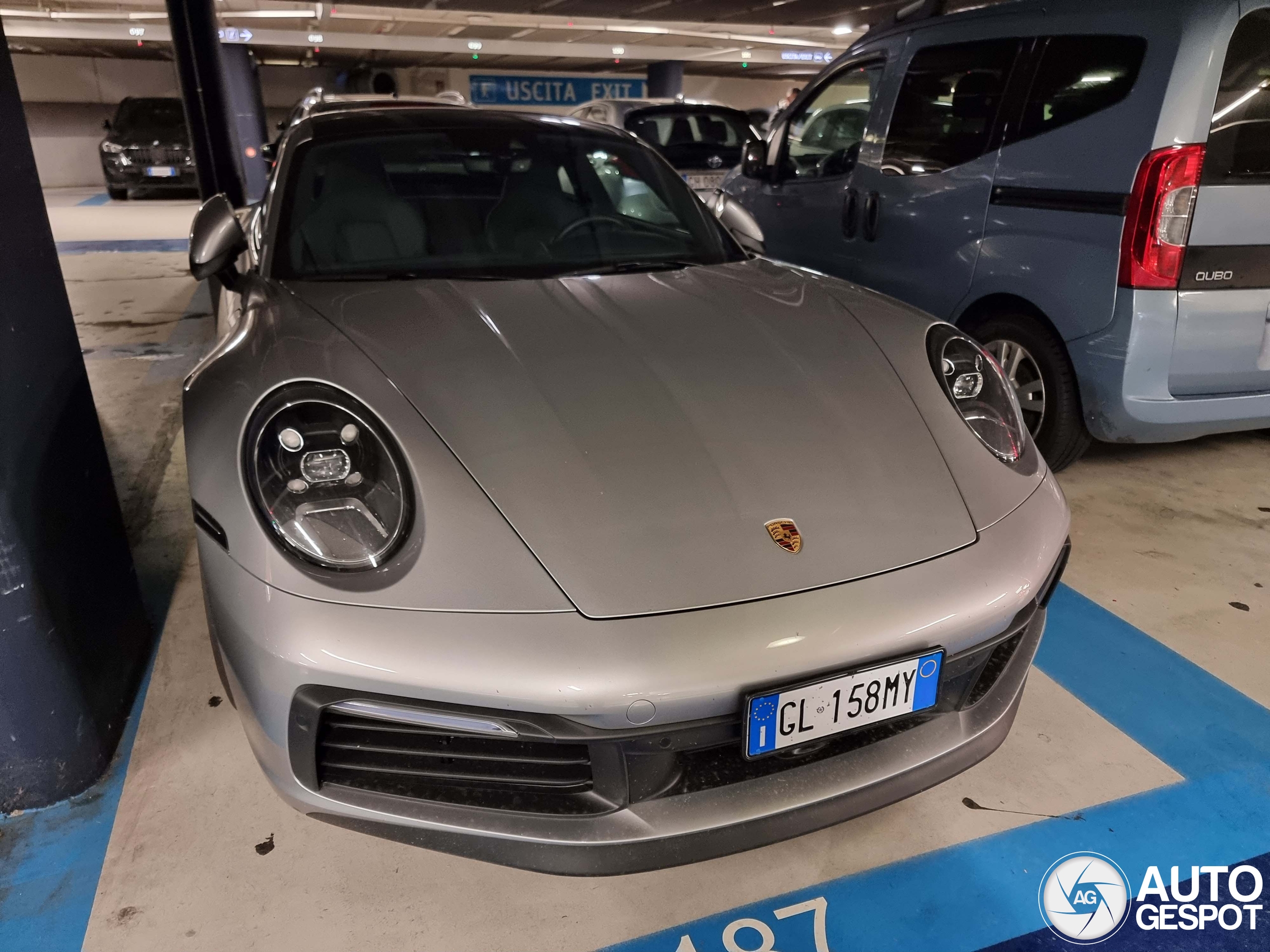 Porsche 992 Carrera S