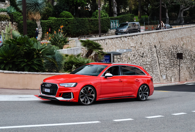 Audi RS4 Avant B9