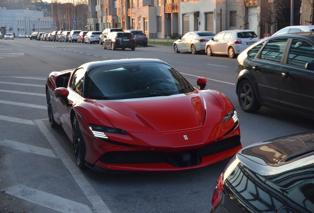 Ferrari SF90 Spider