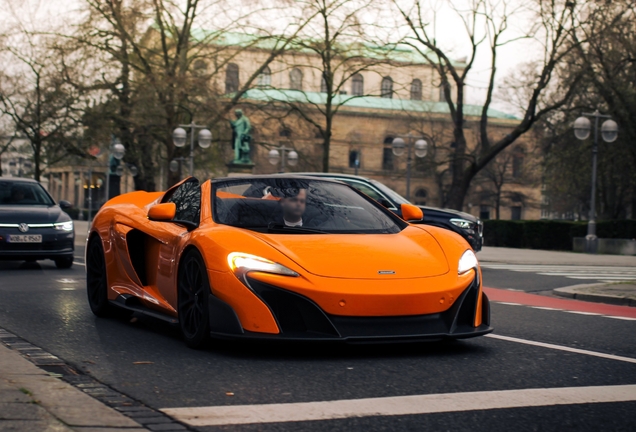 McLaren 675LT Spider