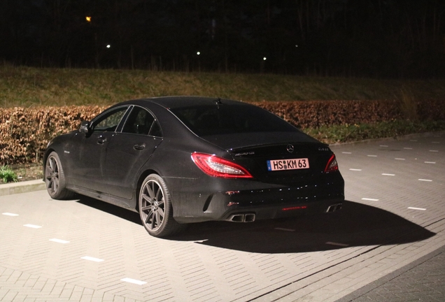 Mercedes-Benz CLS 63 AMG C218 2015