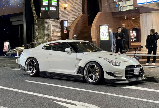 Nissan GT-R 2011 Top Secret