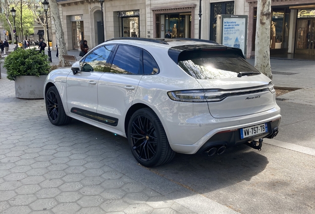 Porsche 95B Macan GTS MkIII