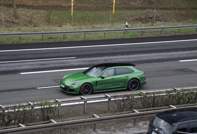 Porsche 971 Panamera GTS Sport Turismo