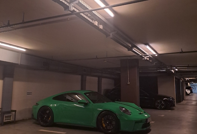 Porsche 992 GT3 Touring