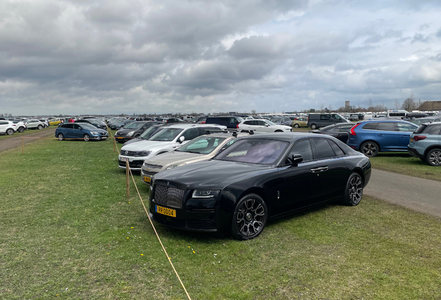 Rolls-Royce Ghost Black Badge 2021