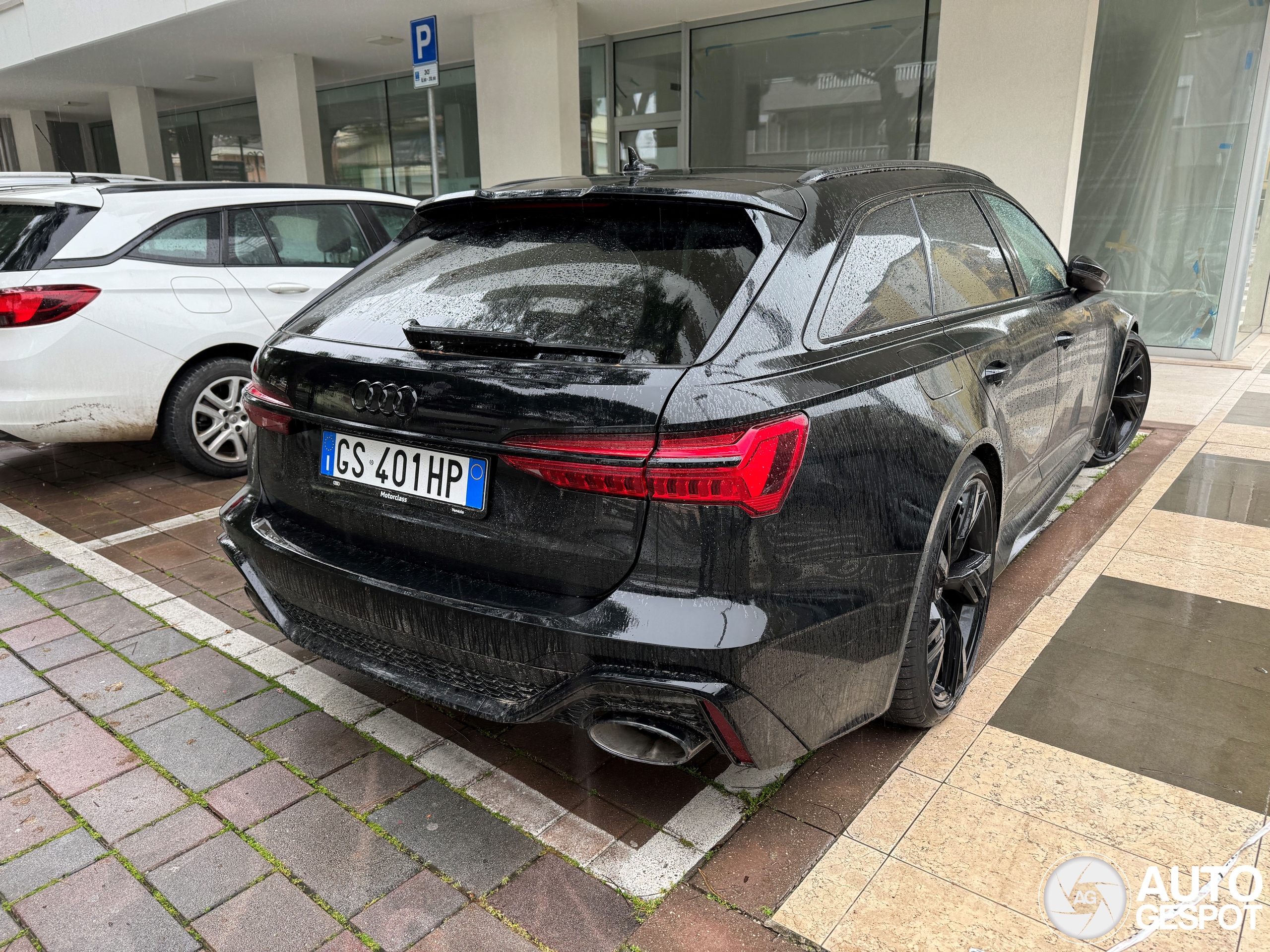 Audi RS6 Avant C8