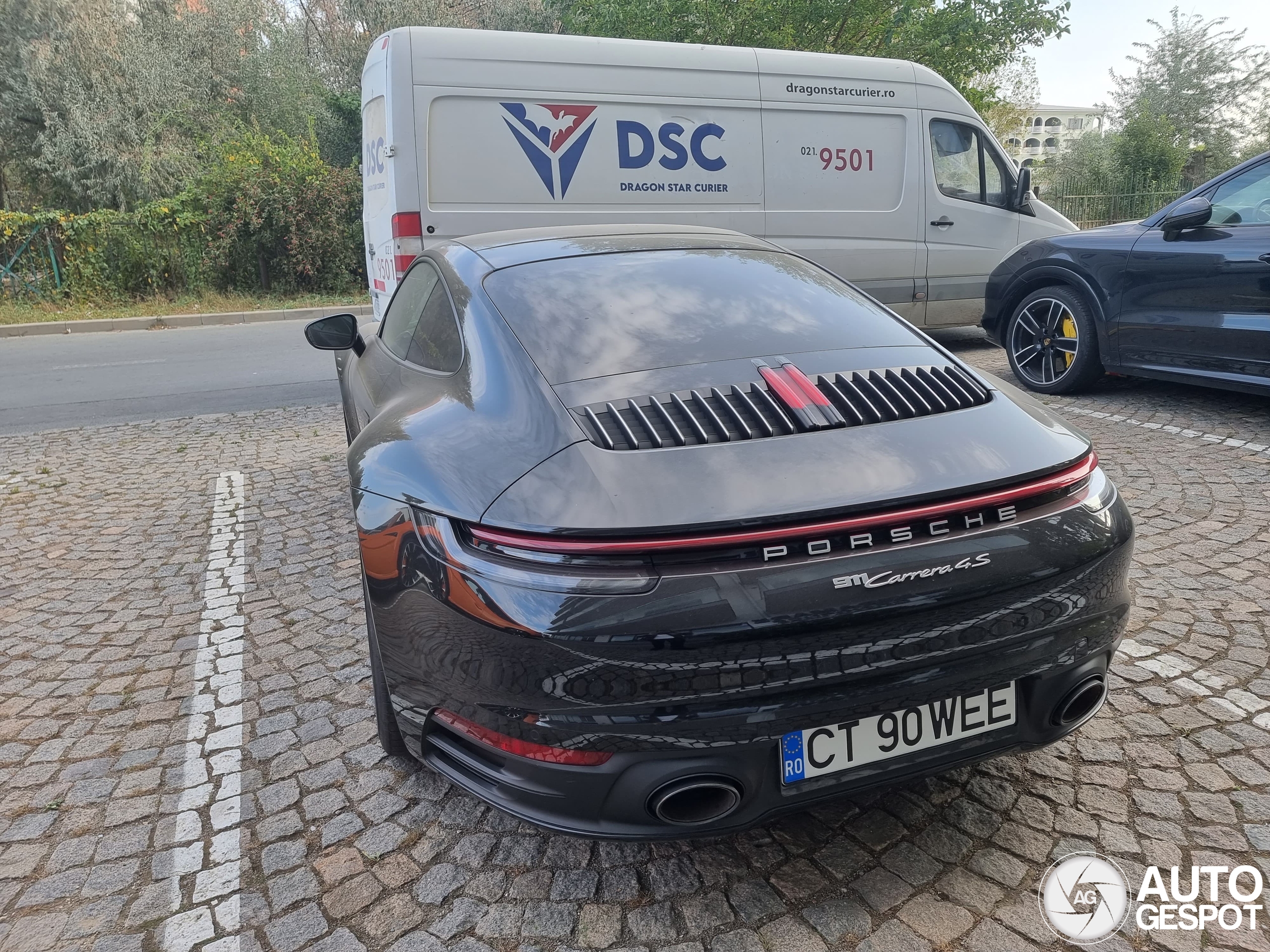 Porsche 992 Carrera 4S