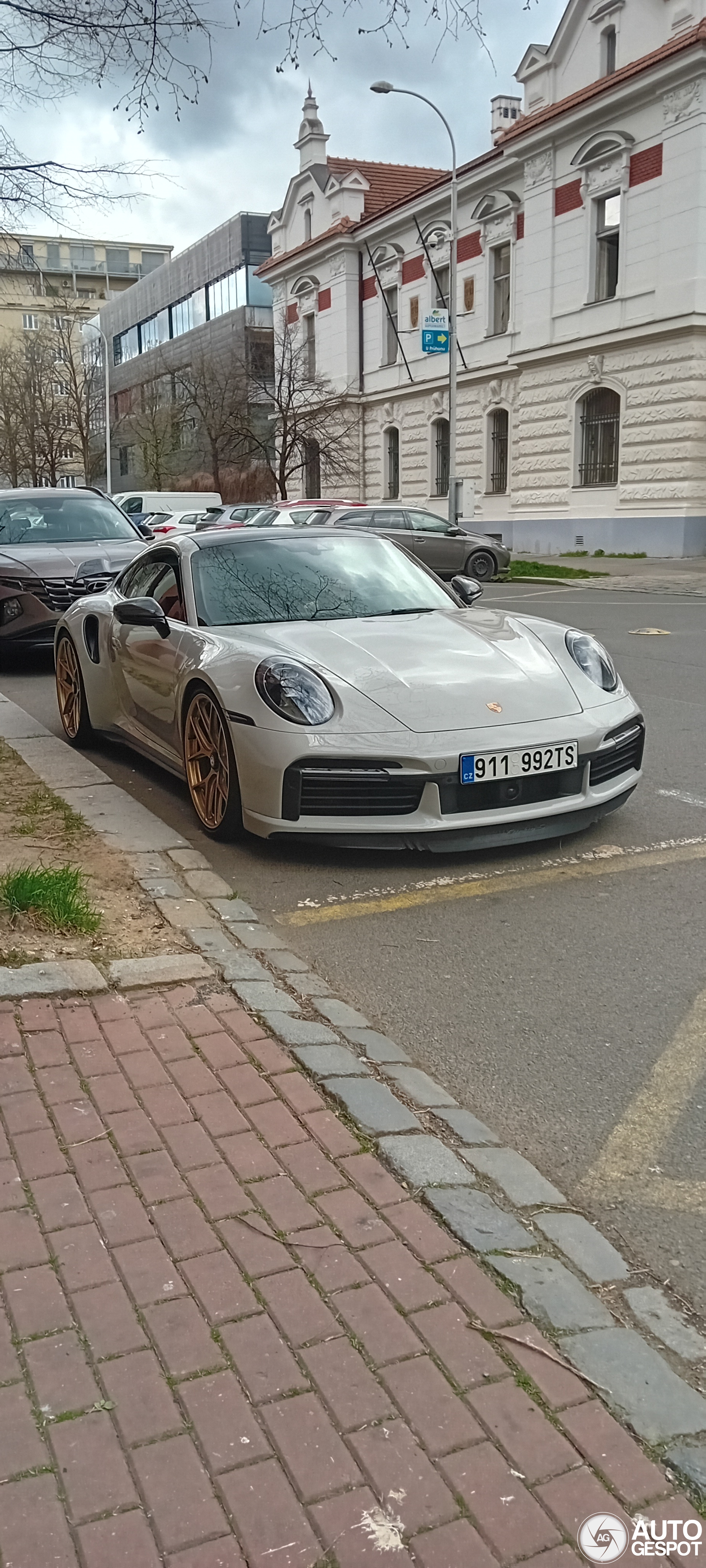 Porsche 992 Turbo S